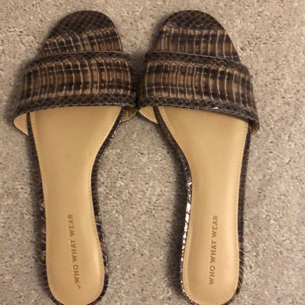 Who What Wear Brand New Slide